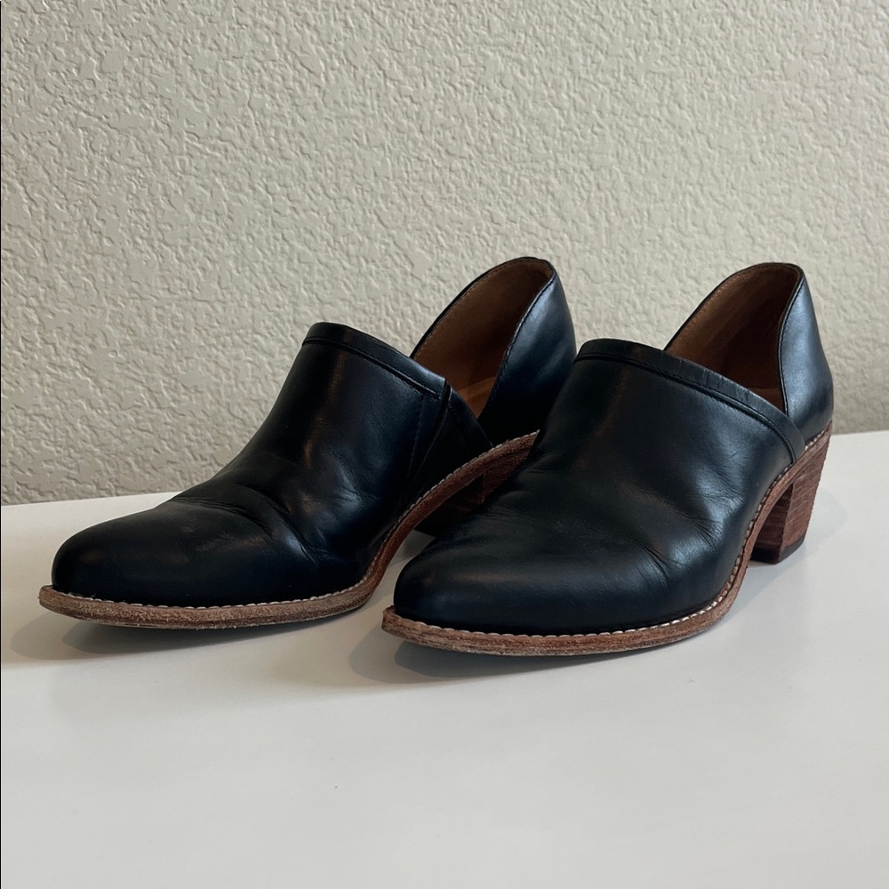 Women’s Black Leather Slip-On Shoes